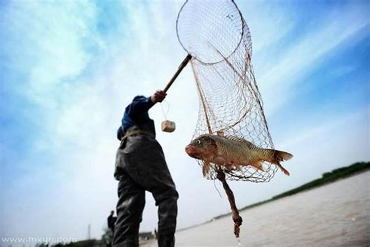 梦见家里死去老人又在办丧事