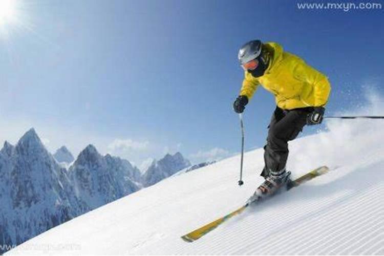 梦见下坡滑雪是什么意思周公解梦