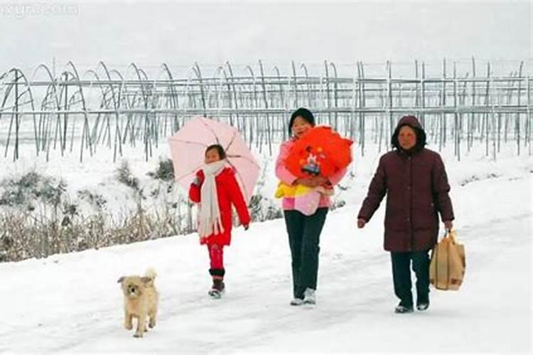 梦见情人跟别的男人睡在一起是什么意思