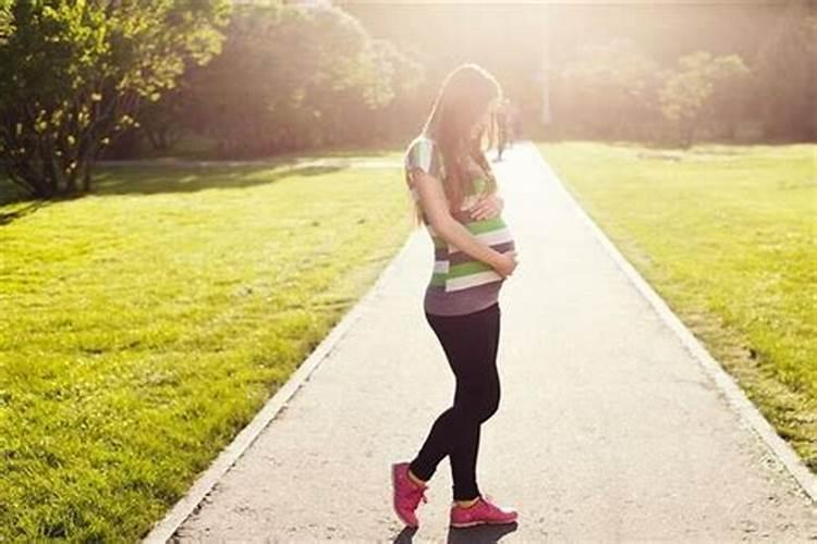 女人做梦梦到自己怀孕是男孩