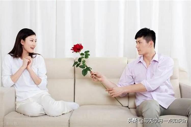 已婚男人梦见自己离家出走的老婆回来了