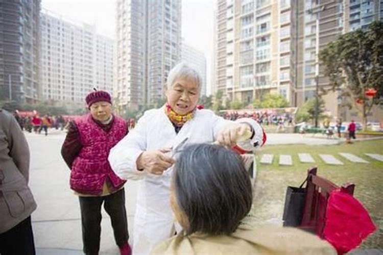 梦到剪发是什么意思女生