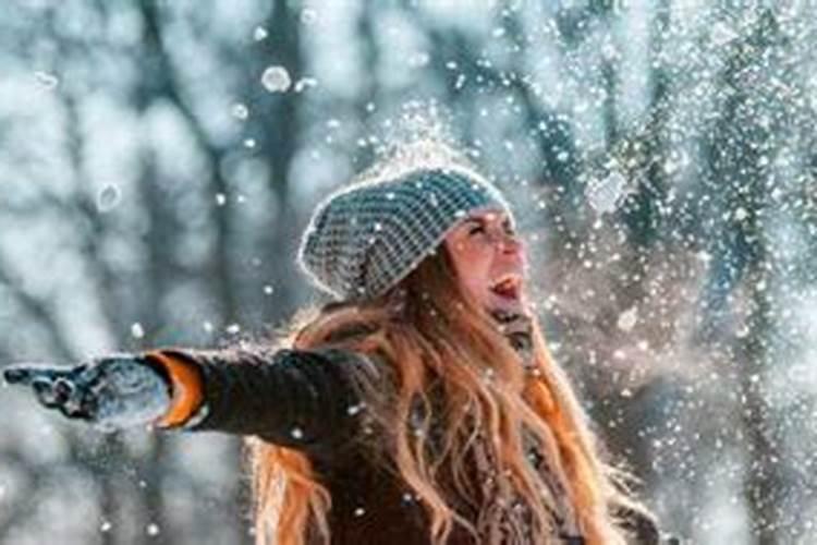 已婚女人梦见飘雪花怀孕没要