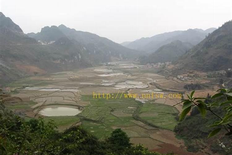 扶绥风水宝地之九龙山