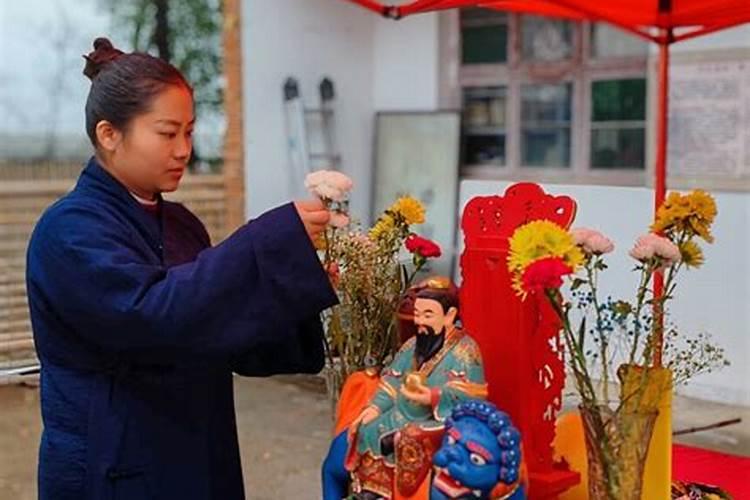 流年夫妻宫在天府命宫