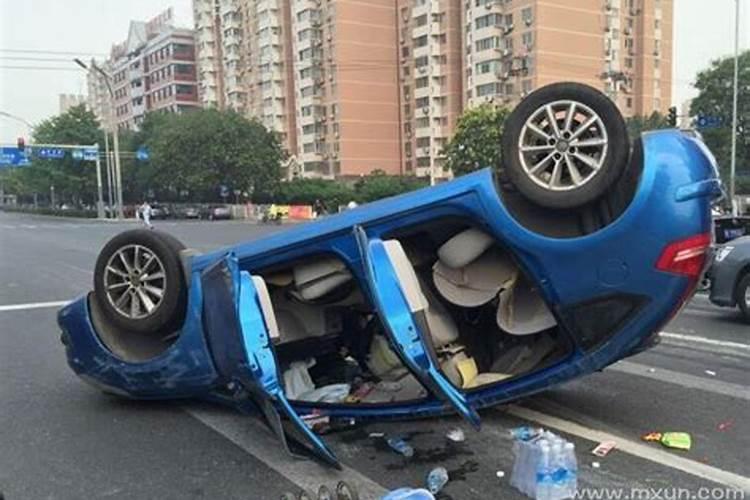 天上刮风吉雨来打一生肖