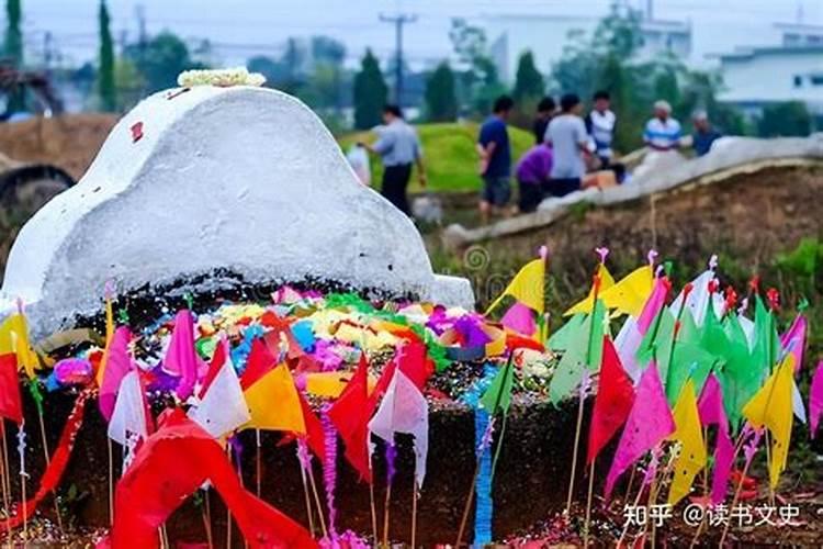 清明节当天上坟好不好