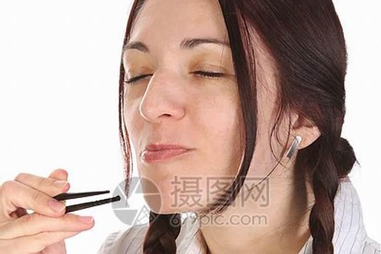 女人梦见拿筷子