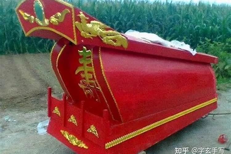 梦见棺材板和死人是什么意思