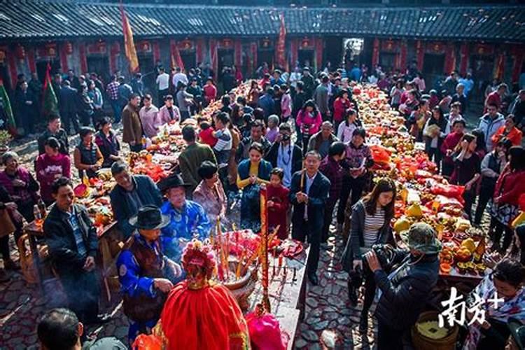 西宁春节祭拜