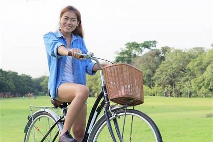 梦见骑自行车是什么意思女人