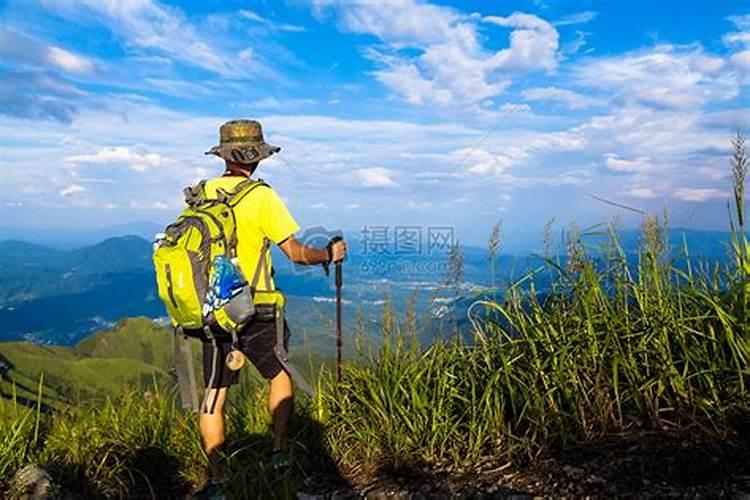 梦见登山什么意思