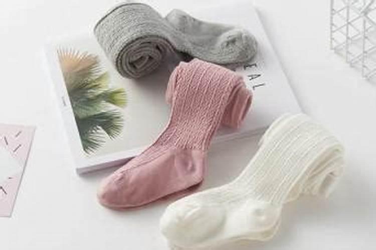 梦见袜子很多袜子