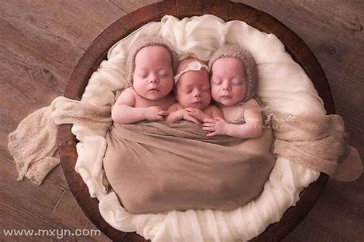梦到怀孕生了三胞胎