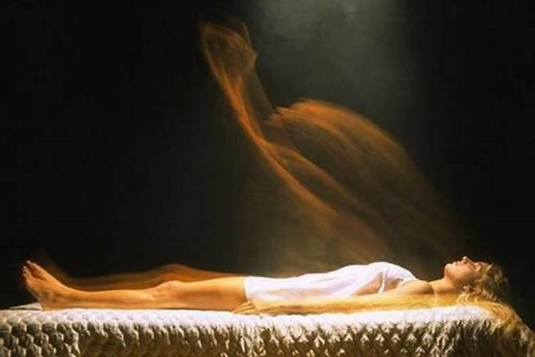 梦见女人死人复活是什么预兆