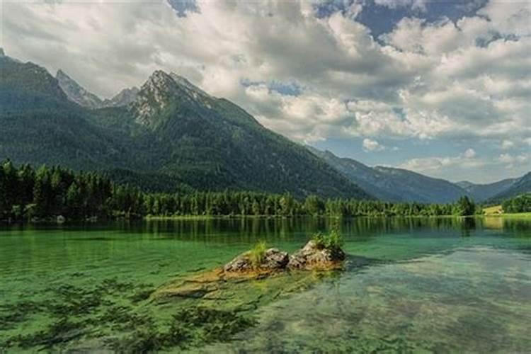 梦见山水风景特别美