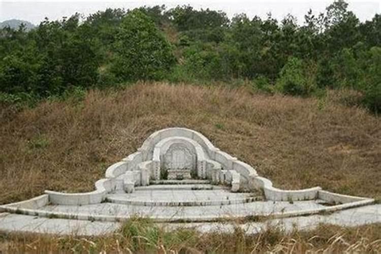 坟前有建筑物破坏风水