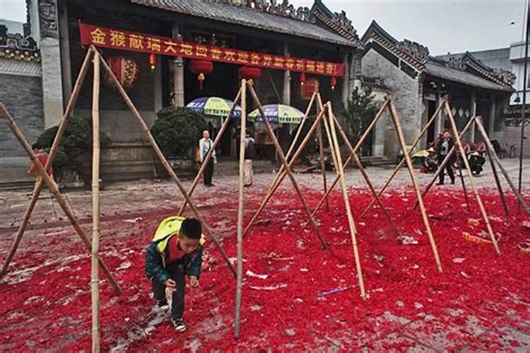 财神节放鞭炮时间几点？