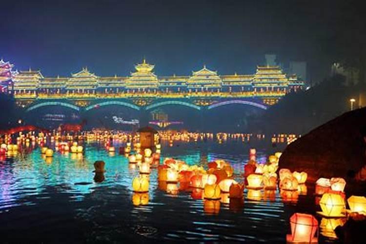 七月半中元节祭祖活动