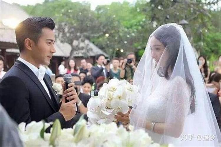 梦见哥哥离婚然后娶一个二婚女人