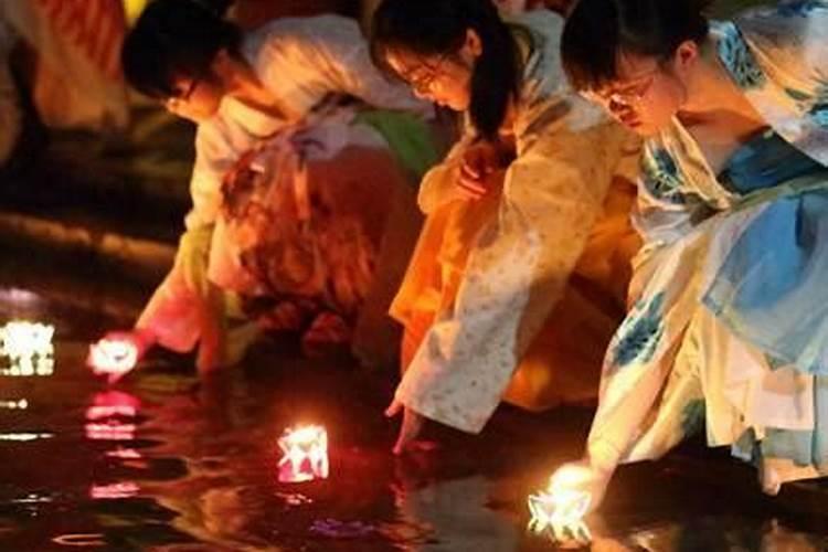 七夕节有祭拜祈福的风俗吗