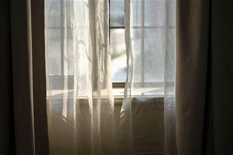 梦见窗帘是什么意思有什么预兆